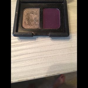 NARS eyeshadow duo